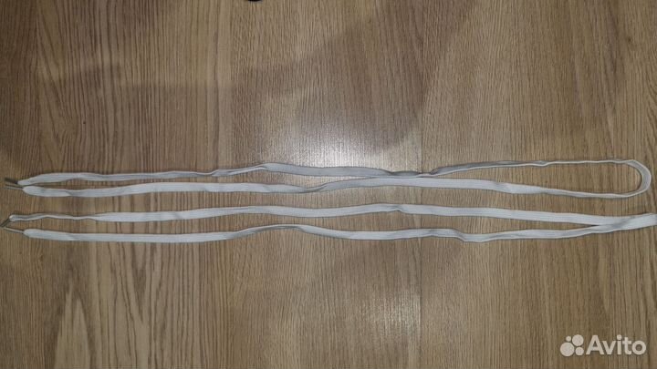 Шнурки белые (прямые)