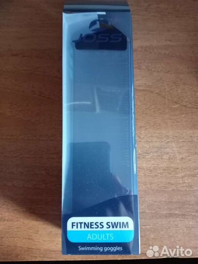 Очки плавательные