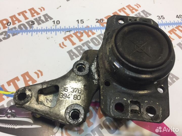 Ситроен С4 Пикассо Подушка двигателя Прав