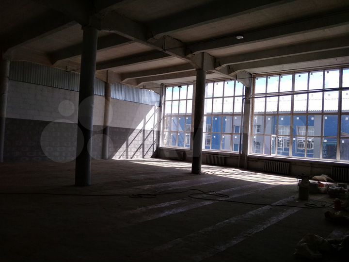 Производство, 2000 м²