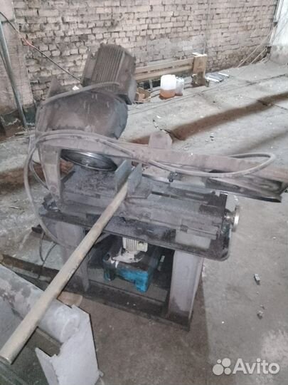 Ленточнопильный станок Way Train UE-712C