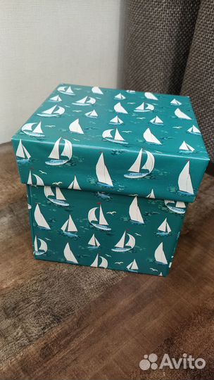 Коробка подарочная