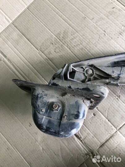 Зданий левый рычаг Skoda Octavia A5