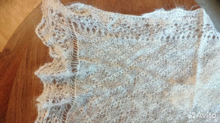 Пуховый платок шаль