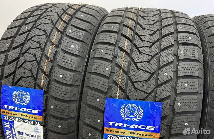 Tri Ace Snow White II Stud 245/45 R20 и 275/35 R20 112V