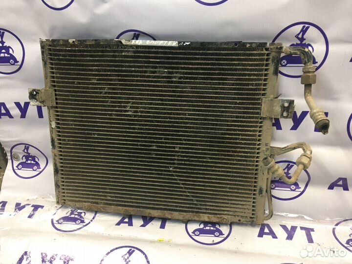 Радиатор кондиционера Киа Спортейдж 1