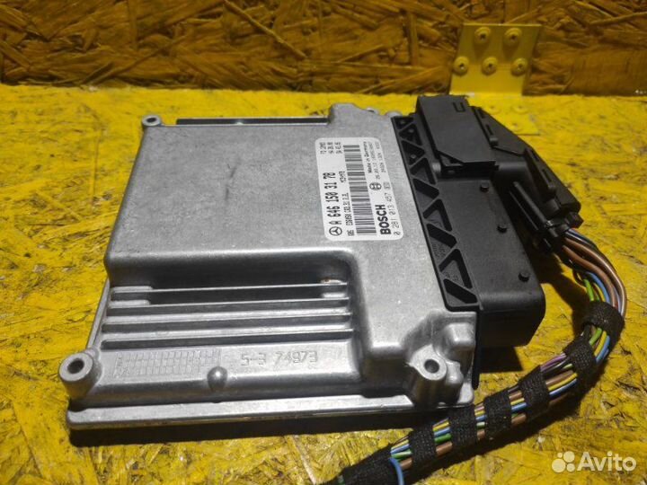 Блок управления двигателем для Mercedes Viano W639