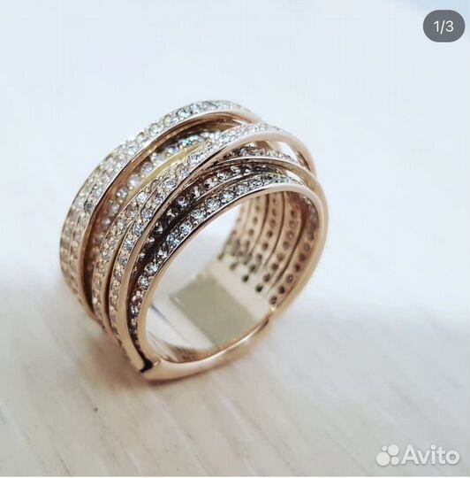 Золотые серьги и кольцо