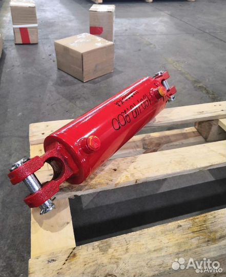 Поршневой гидроцилиндр универсальный навесной наве
