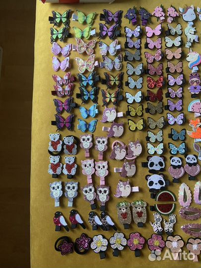 Заколки и резинки ручной работы в коробочке,5 пар