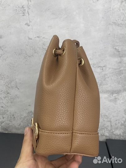 Сумка/Ugg Aaliyah Bucket Crossbody Pom Chestnut