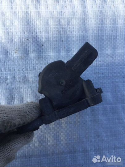 Блок клапанов пневмоподвески Land Rover Range