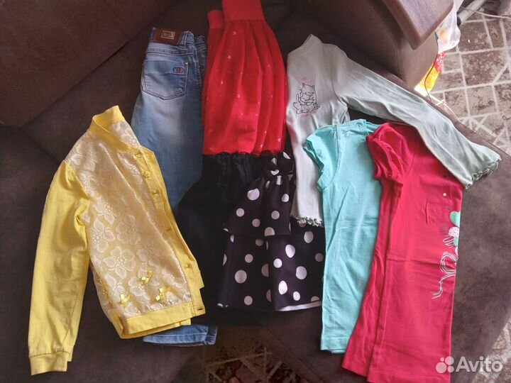 Продам вещи на девочку 5-7 лет
