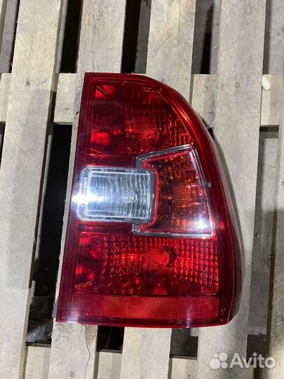 Фонарь правый KIA Sportage, 2010