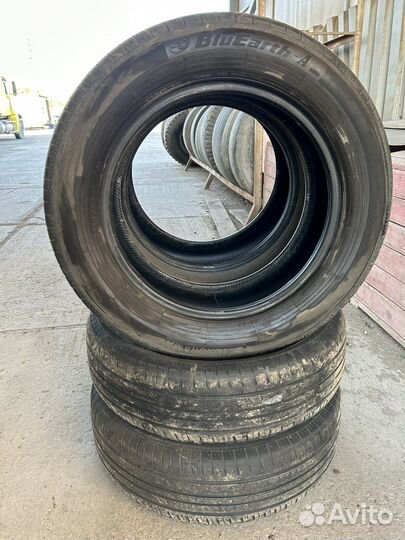 Yokohama BluEarth AE50 215/65 R17 99V