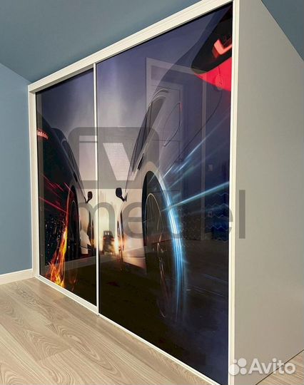 Шкаф распашной