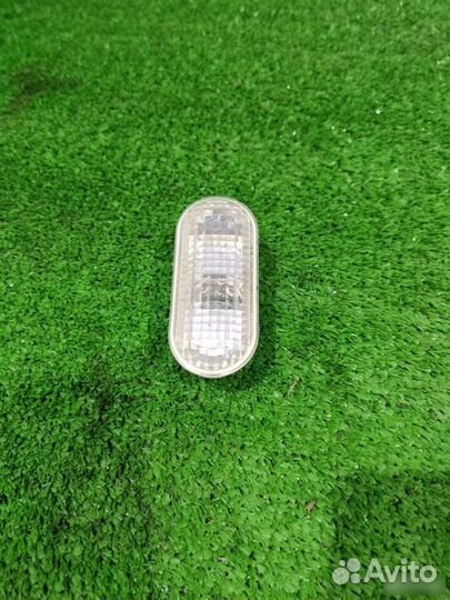 Поворотник повторитель поворота Ford Focus 1