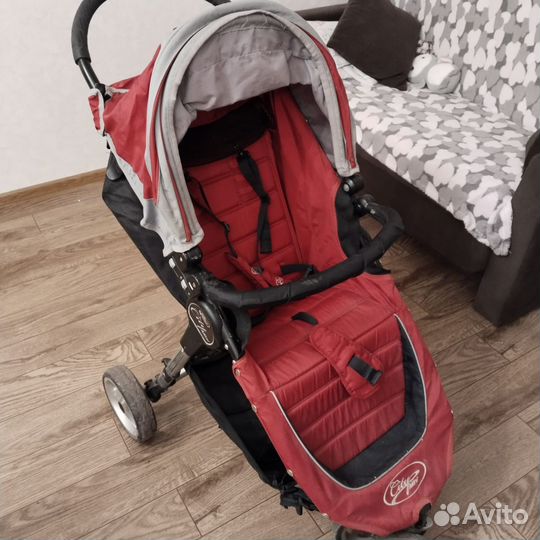 Прогулочная коляска бу