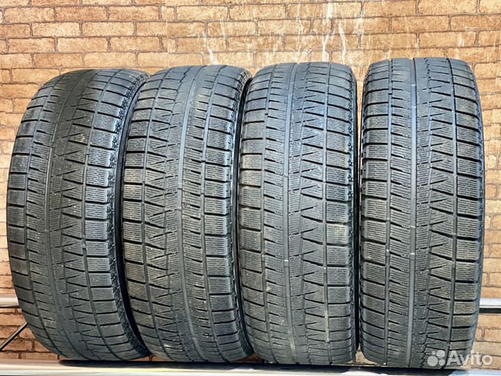 Bridgestone Blizzak Revo GZ 205/55 R16