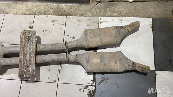 Резонатор, глушитель задний BMW 7 E38 M62B44