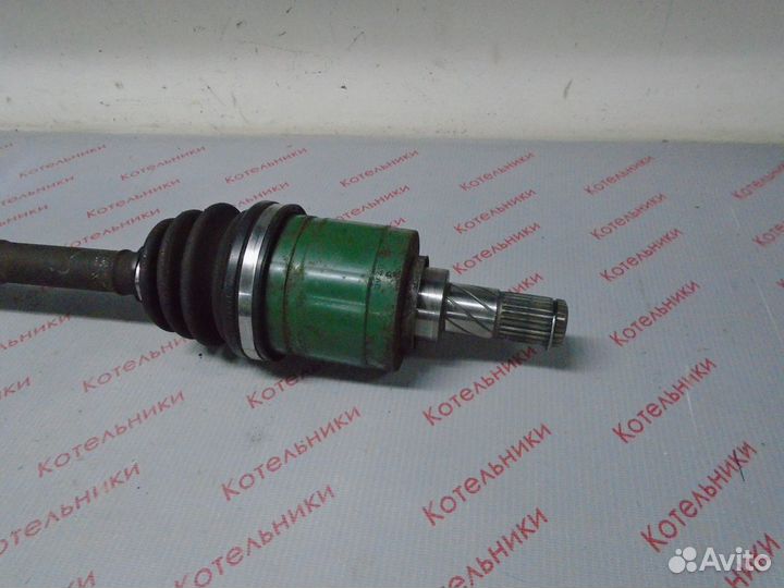 Nissan 39101-BM720 Вал приводной левый