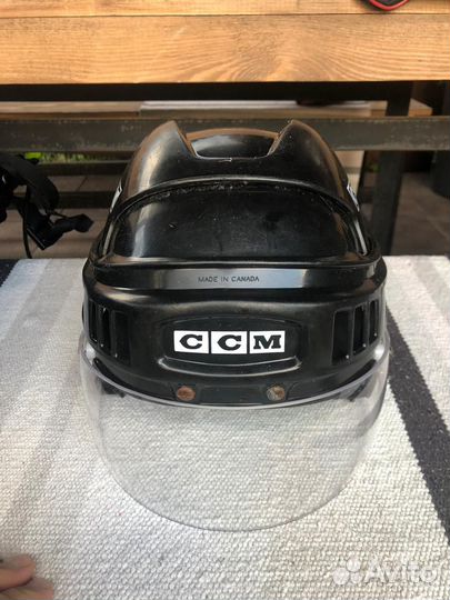 Шлем хоккейный