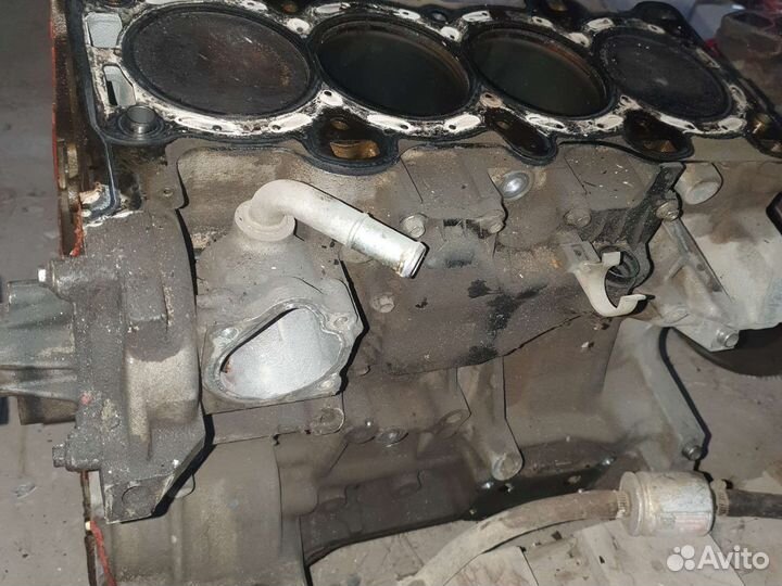 Двигатель мазда LF 2.0l в разборе