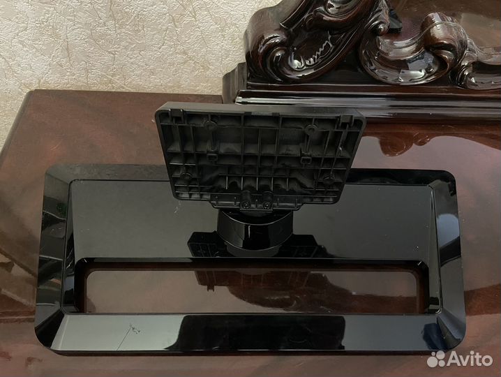 Подставка для телевизора LG 37LM62, б/у