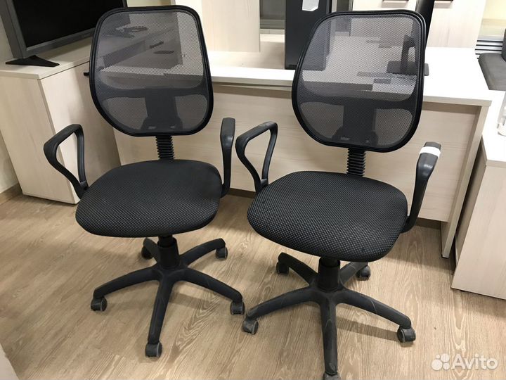 Компьютерное кресло сетка