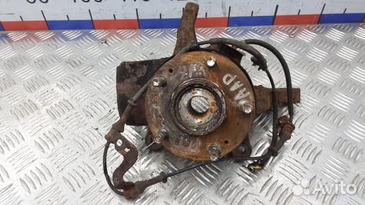 Ступица передняя правая KIA CEE'D 2 (JD) (AAD16N90