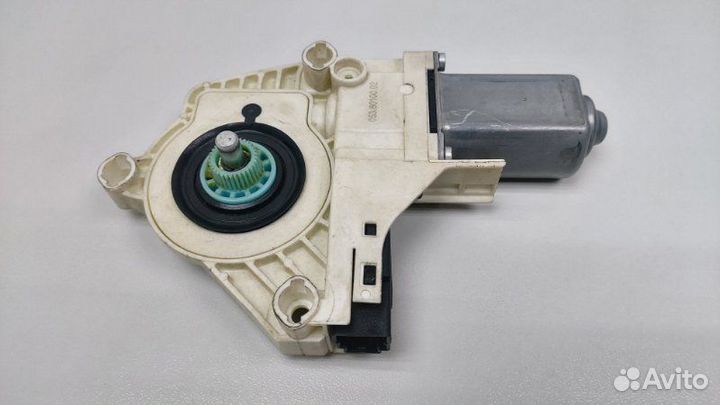 Моторчик стеклоподъемника передний левый Land