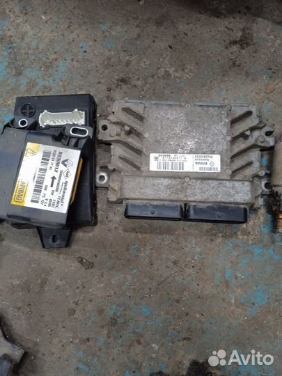 Эбу рено логан 1.6, автовыкуп/авторазбор