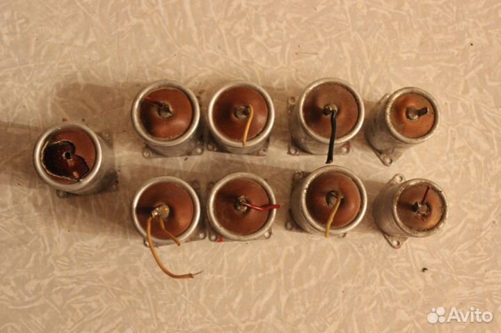 Радиолампы Тесла и СССР, радиодетали и др