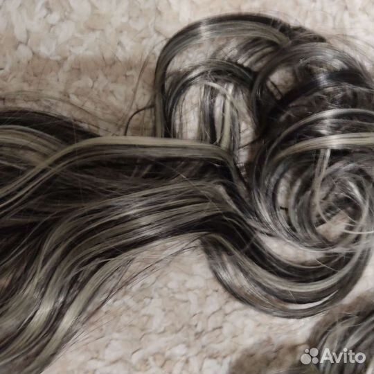 Волосы на заколках новые