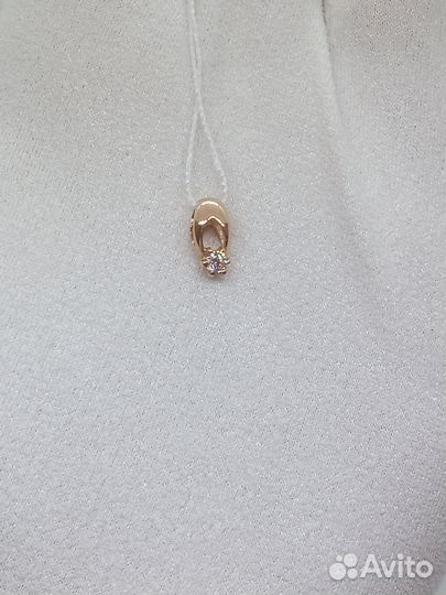 Подвеска с синтетическим камнем Золото