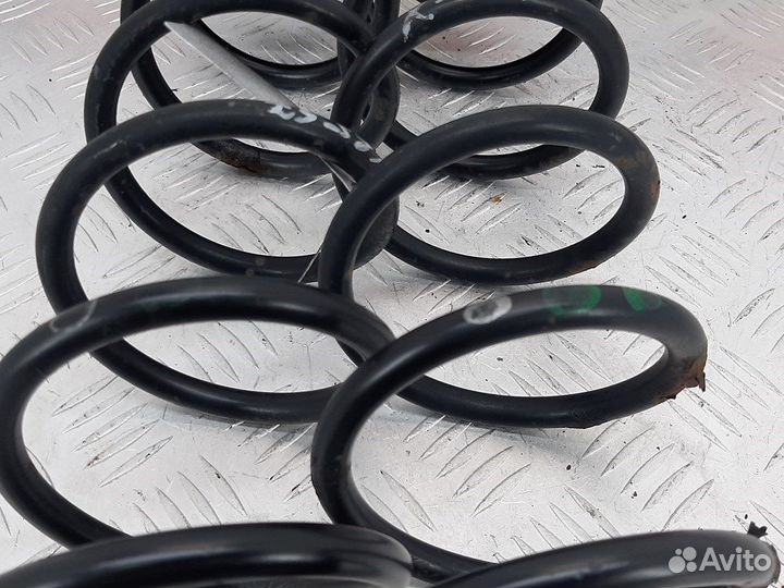 Пружина подвески задняя для Volkswagen Golf 4