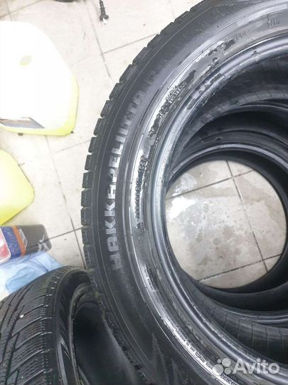 Nokian Tyres Hakkapeliitta R 235/55 R17 103R