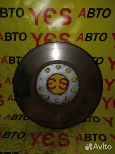 Диск тормозной задний Volkswagen Golf 5K1 caxa