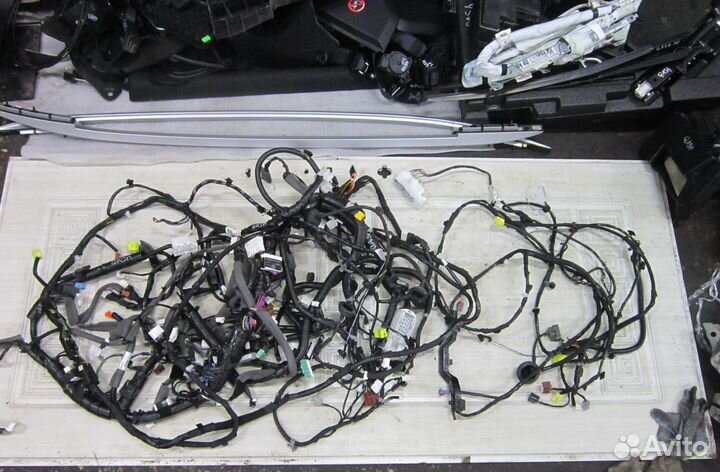 Проводка салонная правая Nissan Qashqai J11 с 2014