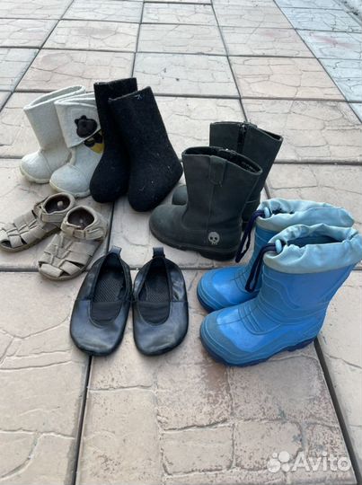 Отдам даром детские вещи на мальчика