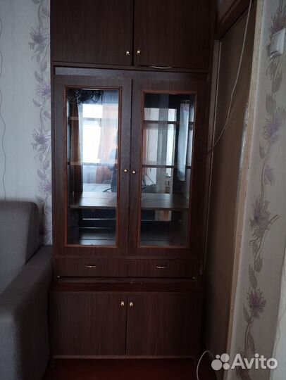 Шкаф сервант бу