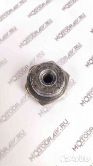 Болт Урал пера М28*15мм