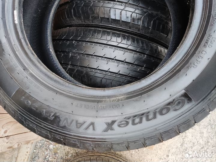 Triangle Connex Van TV701 215/65 R15C 104T