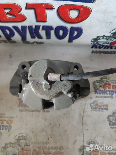 Суппорт тормозной передний правый Bmw X5 Е53