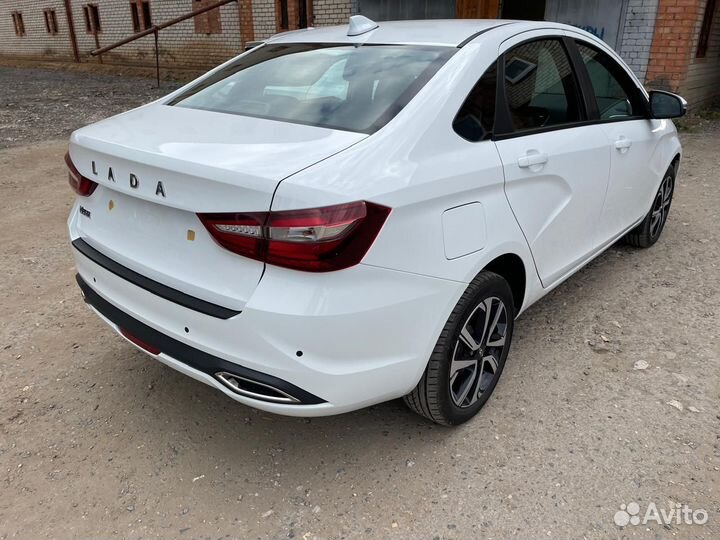 Накладка на задний бампер Веста NG, NG Cross