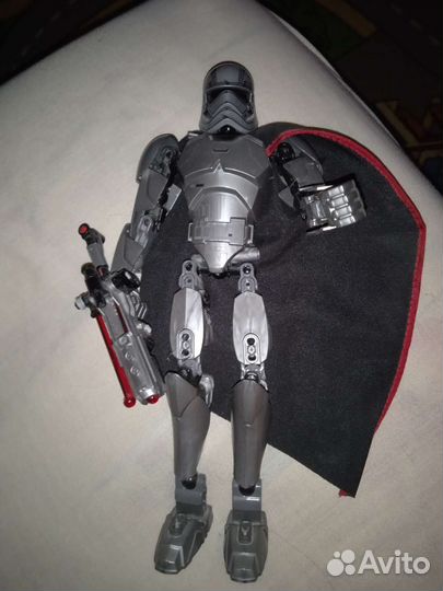 Lego Star Wars Капитан Фазма Captain Fasma 75118