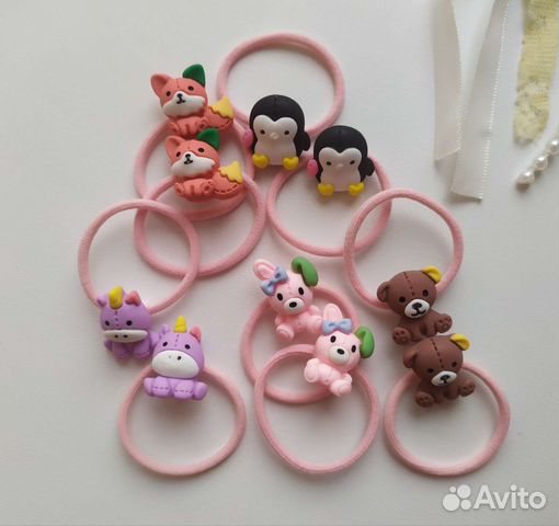 Резинки для волос много разных