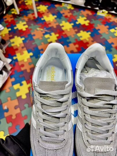 Женские кроссовки Adidas