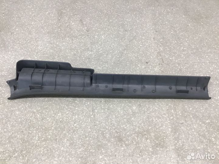 Накладка порога (внутренняя) Nissan Almera Classic