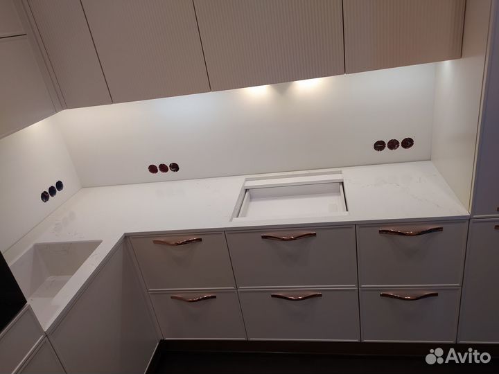 Столешница из кварца